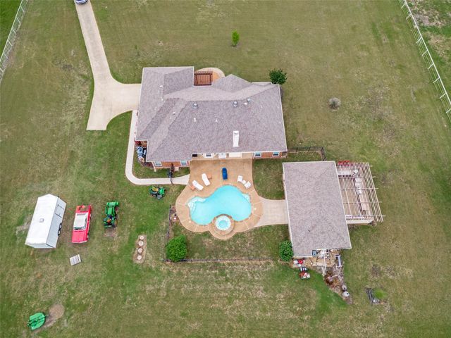 11515 County Road 483, Lavon, TX 75166
