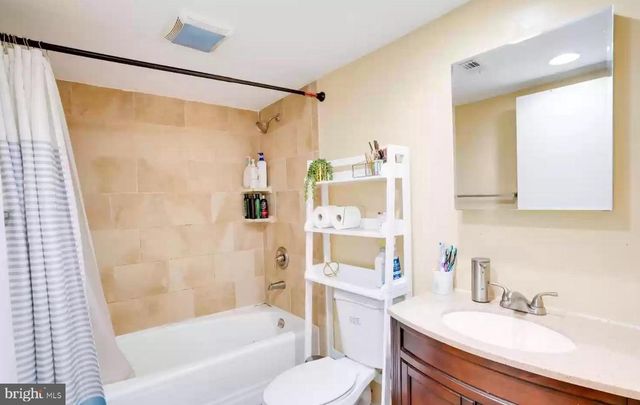 3121 SAYRE DR, Princeton, NJ 08540