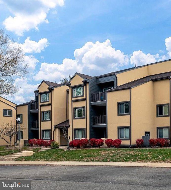 3121 SAYRE DR, Princeton, NJ 08540