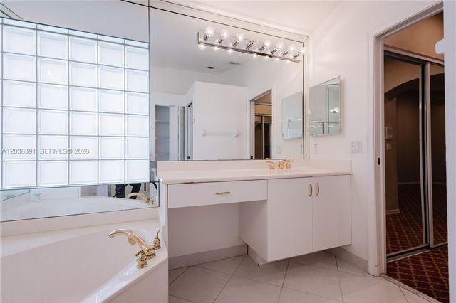 7577 Caprio Drive, Boynton Beach, FL 33472