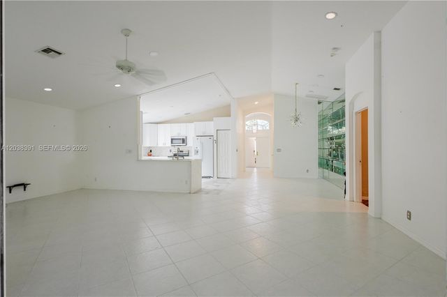 7577 Caprio Drive, Boynton Beach, FL 33472