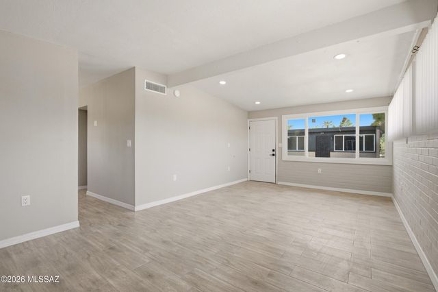 2876-2882 N Edith Boulevard, Tucson, AZ 85716