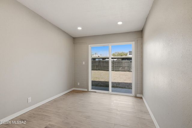 2876-2882 N Edith Boulevard, Tucson, AZ 85716