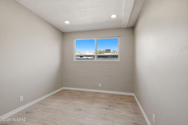 2876-2882 N Edith Boulevard, Tucson, AZ 85716