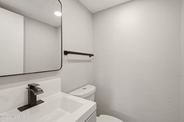 2876-2882 N Edith Boulevard, Tucson, AZ 85716