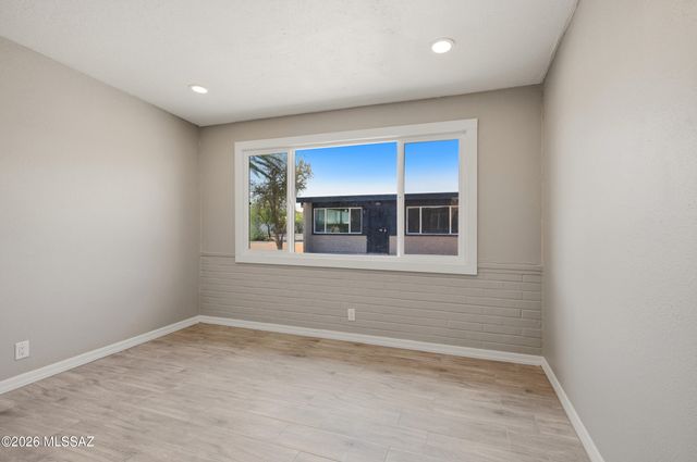 2876-2882 N Edith Boulevard, Tucson, AZ 85716