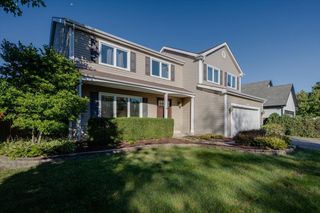 346 Timber Oaks Drive, North Aurora, IL 60542