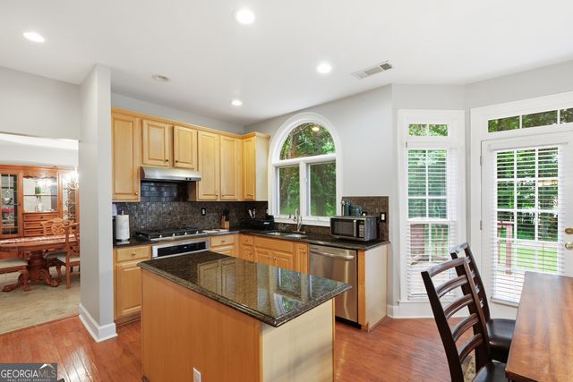 4736 Cedar Wood Drive SW, Lilburn, GA 30047