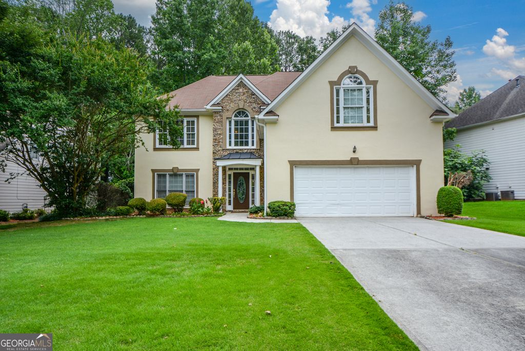 4736 Cedar Wood Drive SW, Lilburn, GA 30047