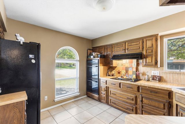 2917 Deep Valley Trail, Plano, TX 75075