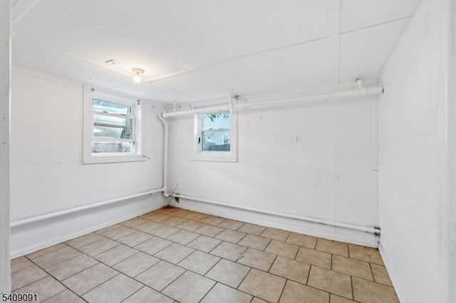 120 Little Pl, South Bound Brook Boro, NJ 08880