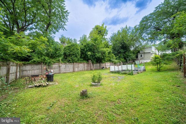 3223 STRICKLAND ST, Baltimore, MD 21229
