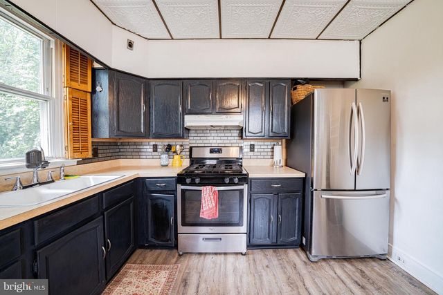 3223 STRICKLAND ST, Baltimore, MD 21229
