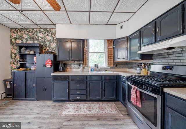 3223 STRICKLAND ST, Baltimore, MD 21229