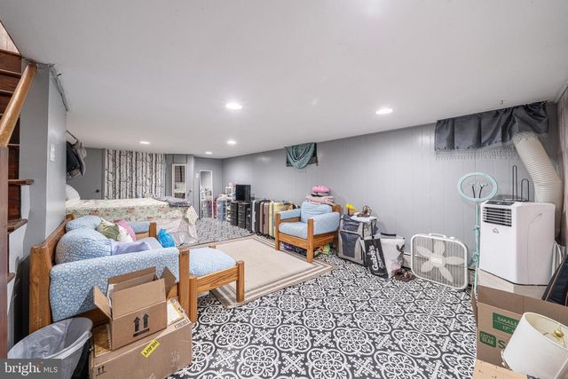 3223 STRICKLAND ST, Baltimore, MD 21229