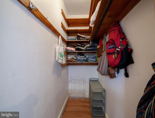 3223 STRICKLAND ST, Baltimore, MD 21229