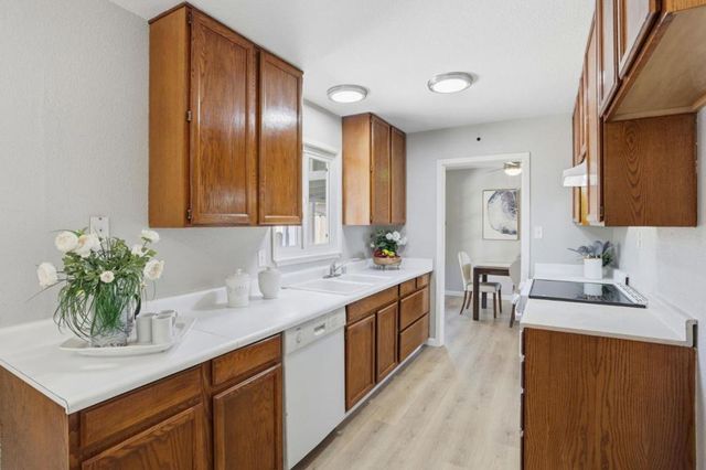 1664 Los Padres Boulevard, Santa Clara, CA 95050