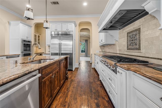 3759 Broadmoor Way, Frisco, TX 75033
