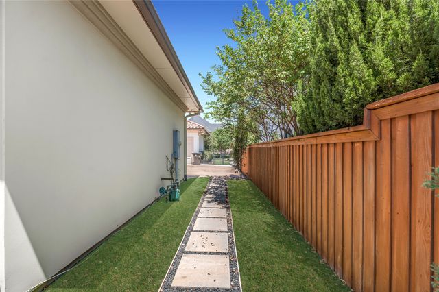 3759 Broadmoor Way, Frisco, TX 75033