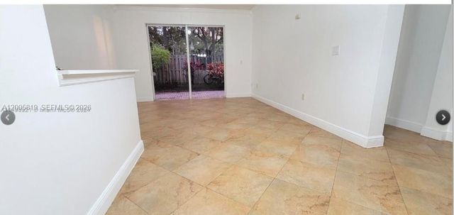 4268 NE 9th St, Homestead, FL 33033