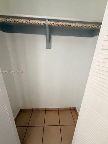 8990 SW 24th St 215, Miami, FL 33165