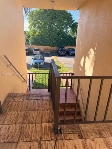 8990 SW 24th St 215, Miami, FL 33165