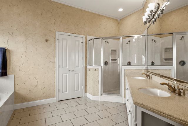 175 Ranchcrest Road, Lorena, TX 76655