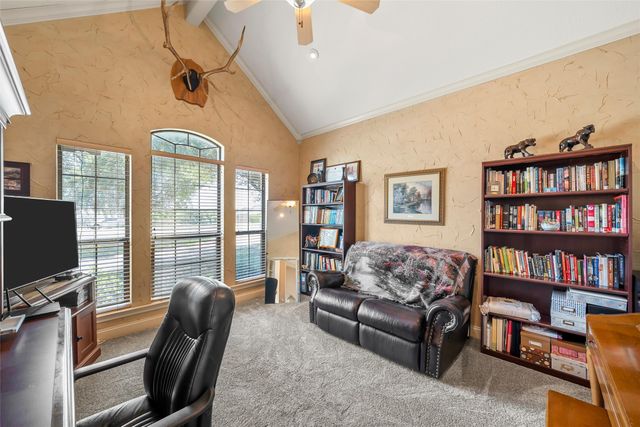 175 Ranchcrest Road, Lorena, TX 76655