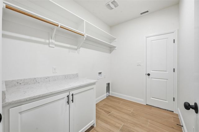 1033 Arbor Vista Drive, Azle, TX 76023