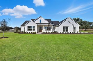 1033 Arbor Vista Drive, Azle, TX 76023