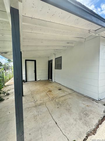 1923 Valencia, San Antonio, TX 78237
