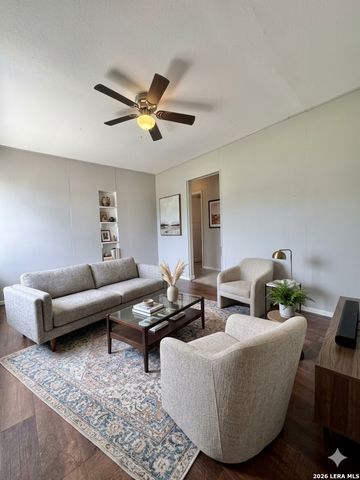 1923 Valencia, San Antonio, TX 78237