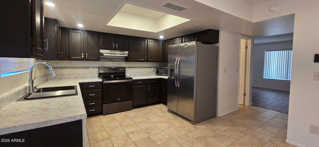16510 E PALISADES Boulevard 6, Fountain Hills, AZ 85268
