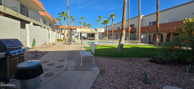 16510 E PALISADES Boulevard 6, Fountain Hills, AZ 85268
