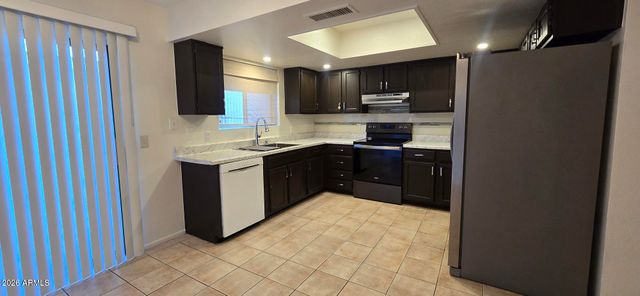 16510 E PALISADES Boulevard 6, Fountain Hills, AZ 85268