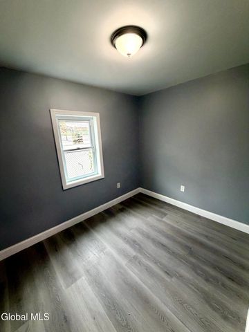 804 Arch Street, Schenectady, NY 12307
