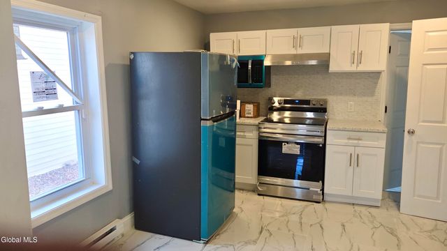 804 Arch Street, Schenectady, NY 12307