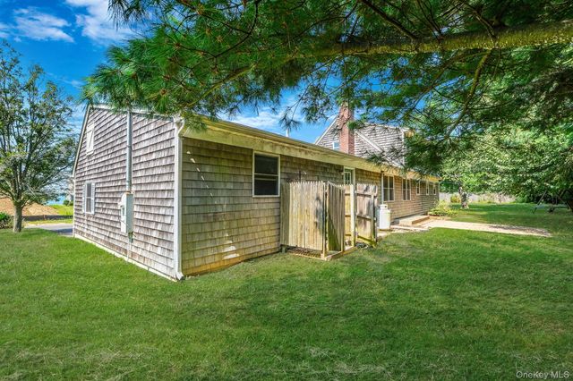 295 Willow Terrace Lane, Orient, NY 11957