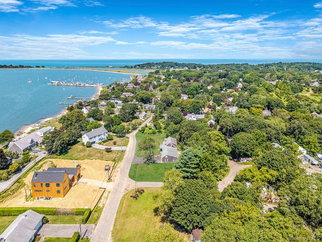 295 Willow Terrace Lane, Orient, NY 11957