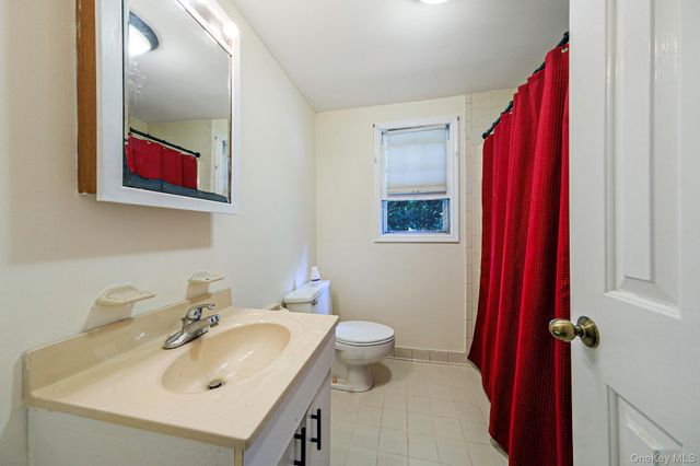 295 Willow Terrace Lane, Orient, NY 11957