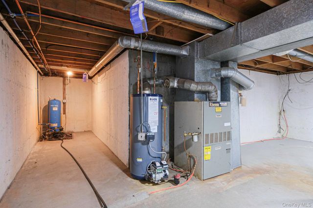 295 Willow Terrace Lane, Orient, NY 11957