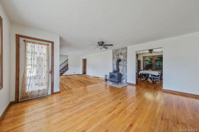 295 Willow Terrace Lane, Orient, NY 11957