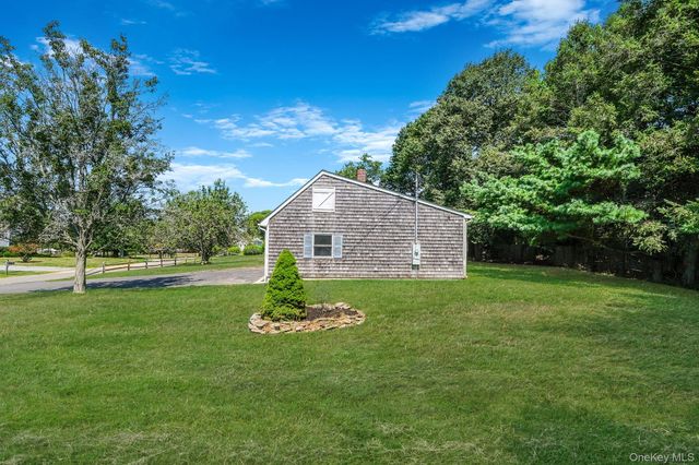 295 Willow Terrace Lane, Orient, NY 11957