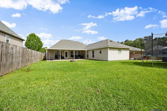 26017 Big Ben Dr, Denham Springs, LA 70726