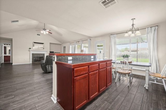 26017 Big Ben Dr, Denham Springs, LA 70726