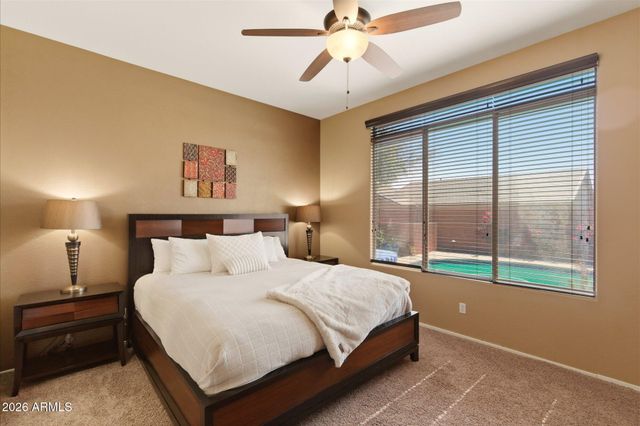 4821 E KIRKLAND Road, Phoenix, AZ 85054