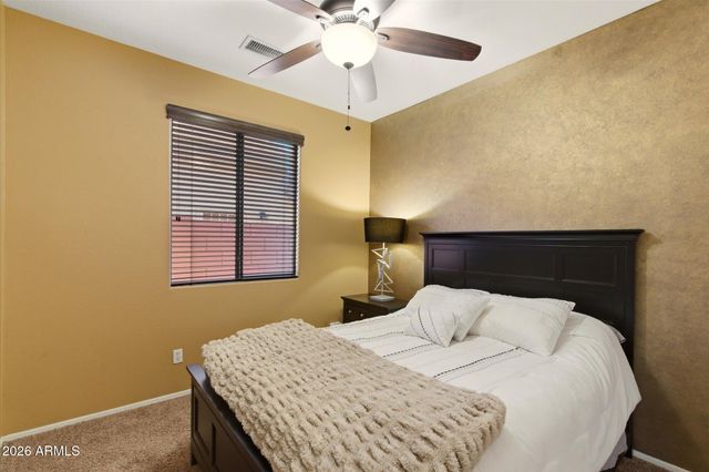 4821 E KIRKLAND Road, Phoenix, AZ 85054