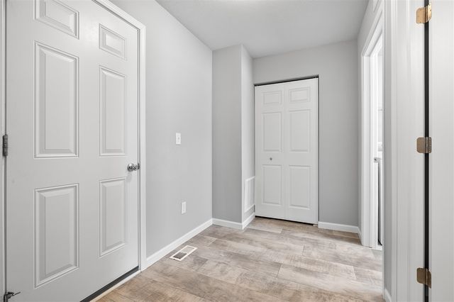 47805 Silver Oaks, Mattawan, MI 49071