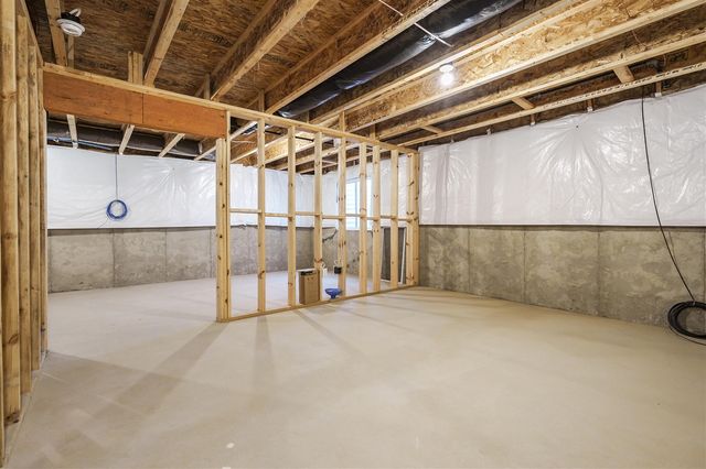 47805 Silver Oaks, Mattawan, MI 49071