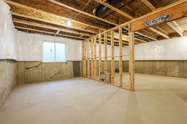 47805 Silver Oaks, Mattawan, MI 49071